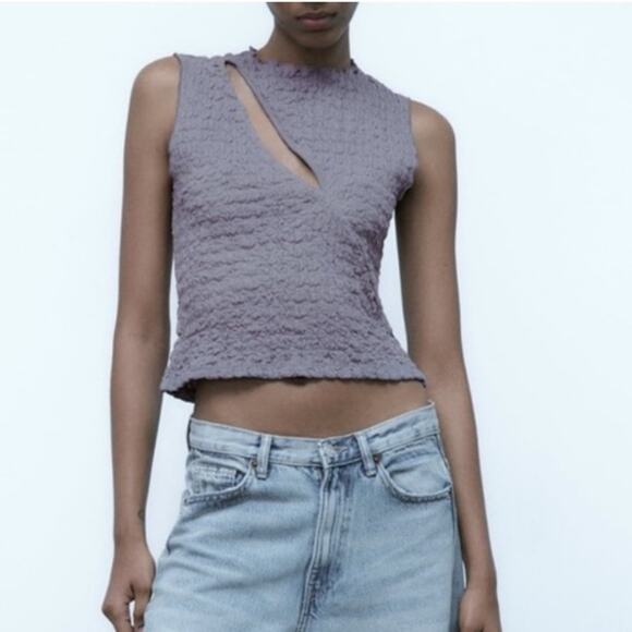 Zara Tops - Zara Lavender Textured Cut Out Tee